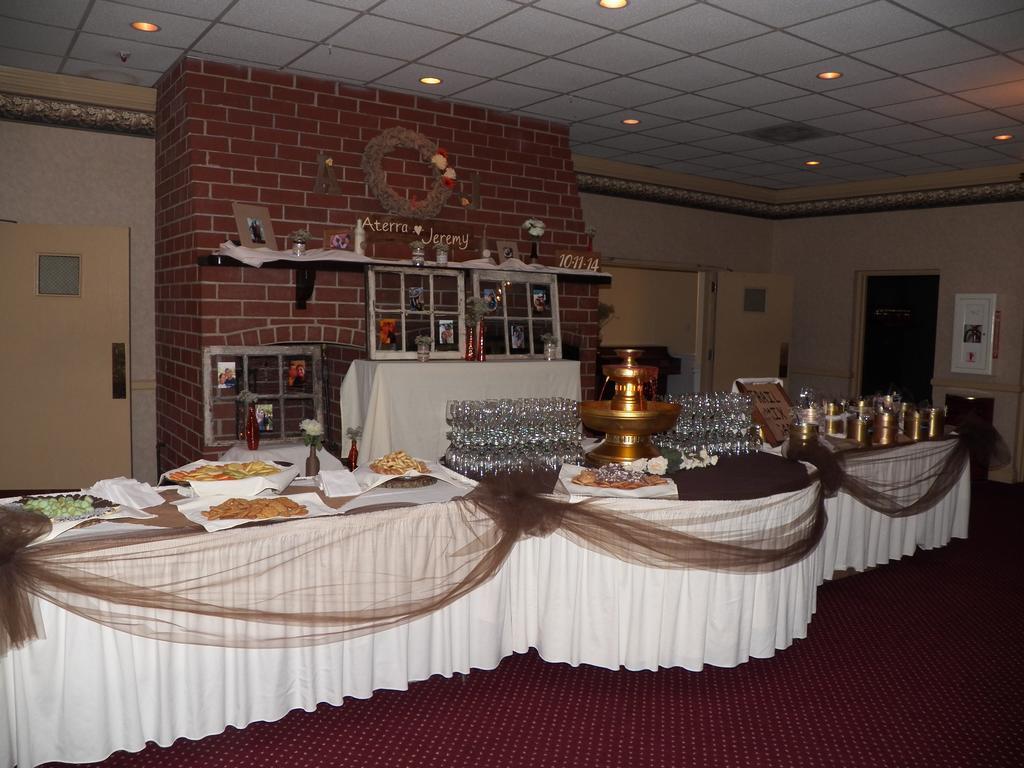 Hotel Ramada Conference Center Morgantown Exteriér fotografie